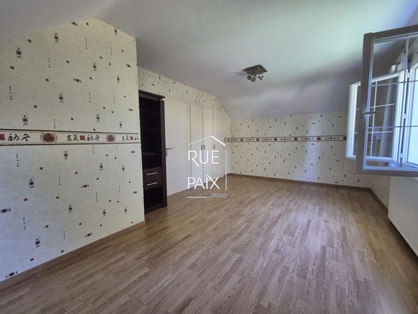 86200 LOUDUN Maison Loudun 5 pièce(s) 170 m2