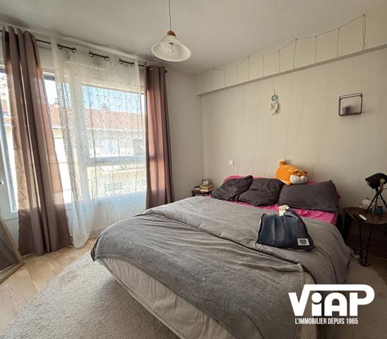 AGREABLE ET SPACIEUX T2 DE 56 m² AVEC GARAGE - ISLE , Isle AGREABLE ET SPACIEUX T2 DE 56 m² AVEC GARAGE - ISLE , Isle