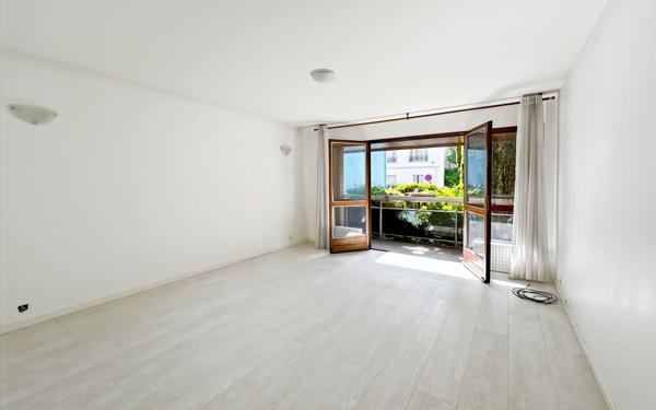 Appartement à vendre    2 pièces • 47,01 m2 Bondy