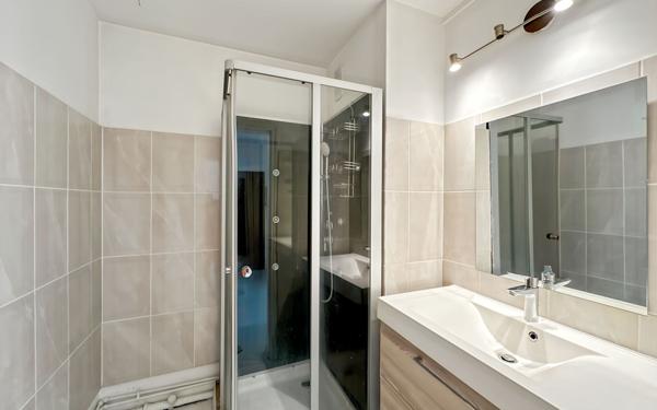 Appartement à vendre    2 pièces • 47,01 m2 Bondy