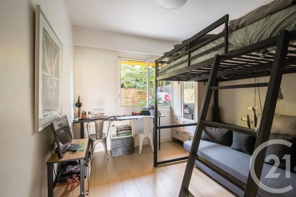Appartement F5 à vendre  5 pièces - 111,38 m 2   NICE  - 06