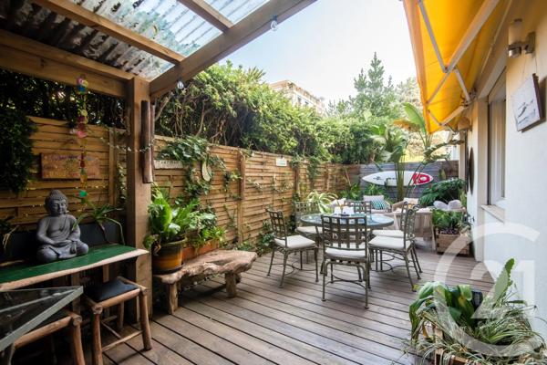 Appartement F5 à vendre  5 pièces - 111,38 m 2   NICE  - 06
