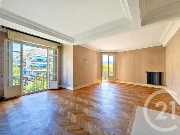 Appartement F5 à vendre  5 pièces - 111,38 m 2   NICE  - 06