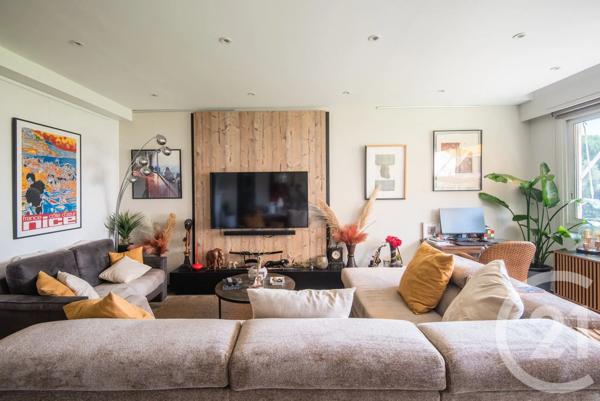 Appartement F5 à vendre  5 pièces - 111,38 m 2   NICE  - 06