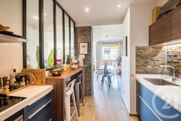 Appartement F5 à vendre  5 pièces - 111,38 m 2   NICE  - 06