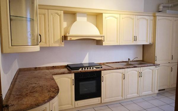 Appartement à louer    3 pièces •  Saint-Étienne