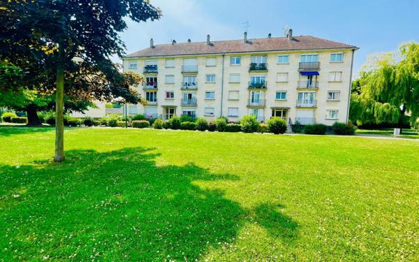 Appartement à vendre    3 pièces • 59 m2 Groslay