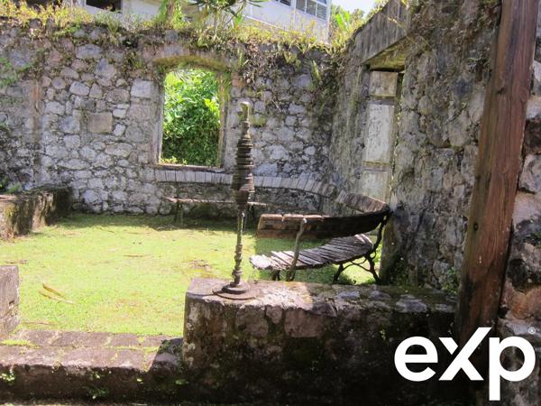 À vendre : La Belle Créole : longère historique de 1835