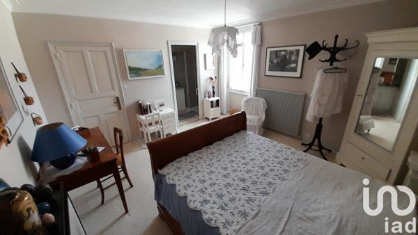 Maison à vendre 8 pièces 206 m² Beaupréau-en-Mauges