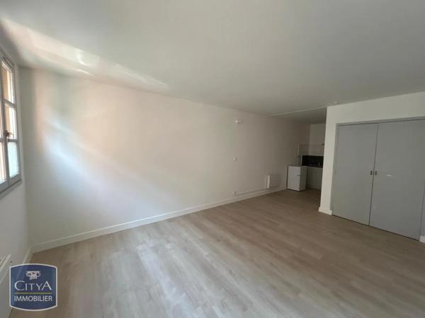 Appartement à louer 1 pièce 30.01m² Montauban (82000)
