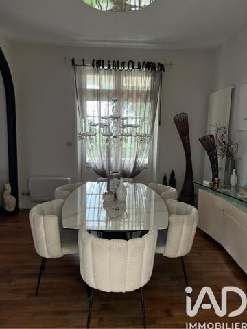 Maison à vendre 9 pièces 233 m² Montauban