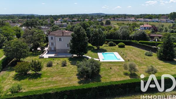 Maison à vendre 9 pièces 233 m² Montauban