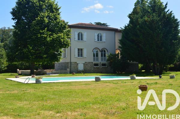 Maison à vendre 9 pièces 233 m² Montauban