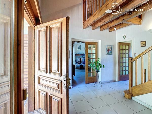 Maison à vendre 7 pièces avec garage sur grand sous-sol proche de NOVALAISE (73)