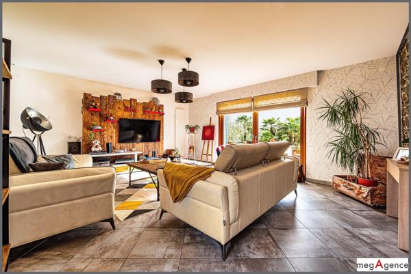 Maison à PLEUMEUR-BODOU, 22560 - 6 pièces 160m²