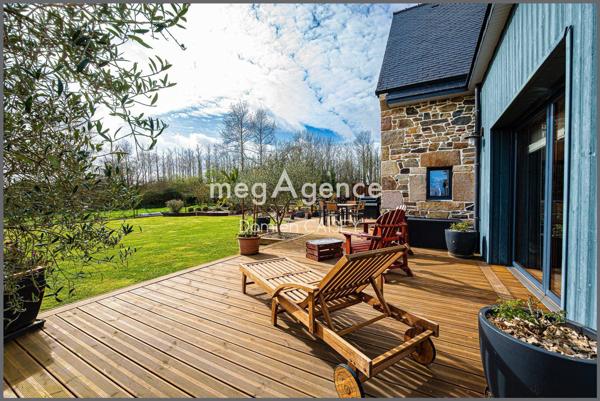 Maison à PLEUMEUR-BODOU, 22560 - 6 pièces 160m²