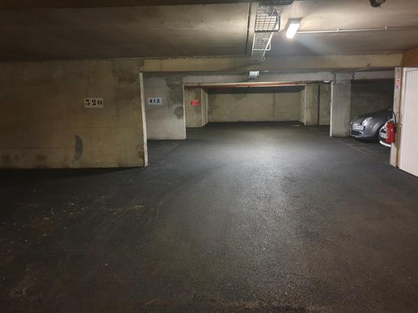 Place de parking en sous-sol sécurisé – Quartier des Minimes, La Rochelle