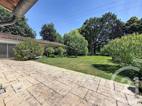 Maison à vendre  4 pièces - 195,36 m 2   BONNAC  - 09