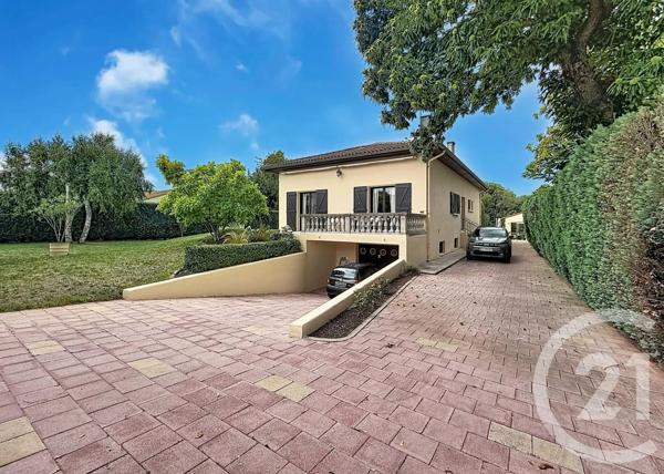 Maison à vendre  4 pièces - 195,36 m 2   BONNAC  - 09
