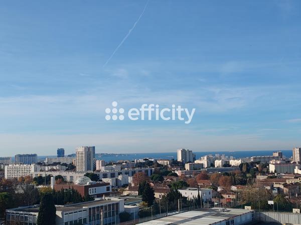 Appartement
         3 pièces
        - 63 m² 52 000 € *