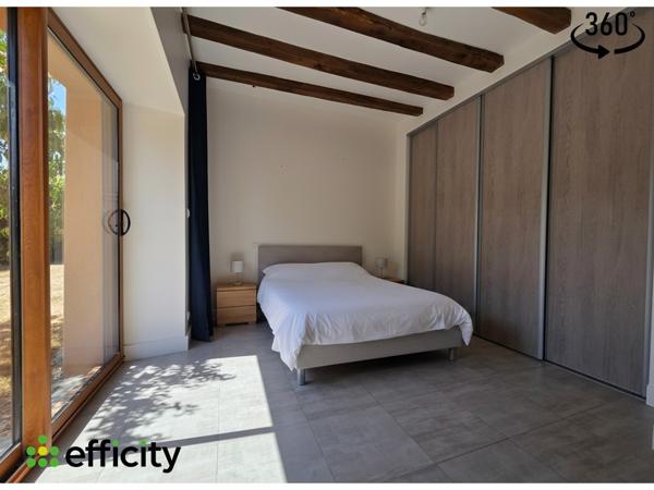 Maison
         7 pièces
        - 205 m² Exclusivité 699 950 € *