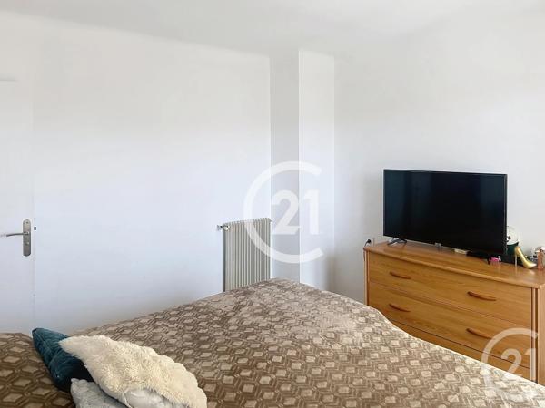 Maison à vendre  5 pièces - 110 m 2   ELNE  - 66