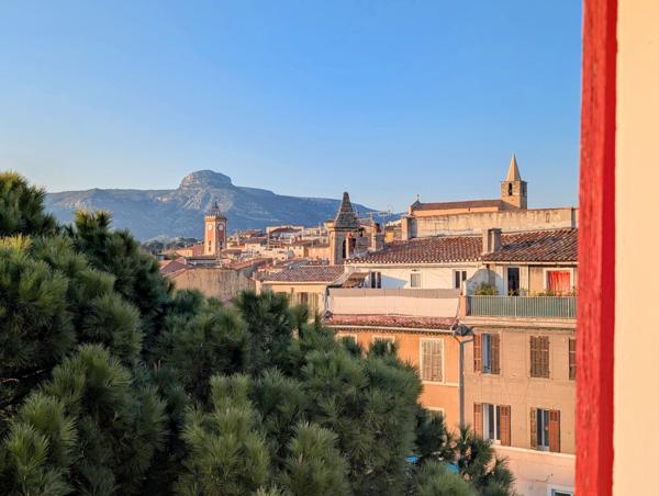 Aubagne (13400) Charmant T3 refait à neuf