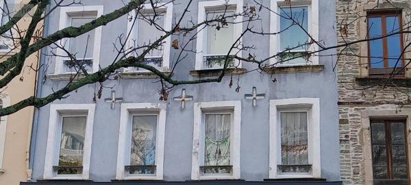 Immeuble à vendre à Cherbourg-en-Cotentin dans la Manche (50100), ref : 50040-575