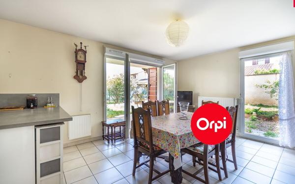 Appartement à vendre    3 pièces • 60 m2 Saint-Priest