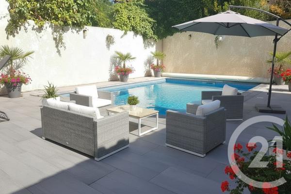 Maison à vendre  5 pièces - 128 m2 ST MITRE LES REMPARTS - 13