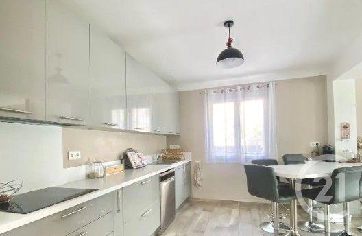 Maison à vendre  5 pièces - 128 m2 ST MITRE LES REMPARTS - 13