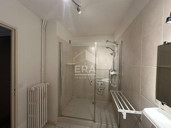 CHATEAUROUX - Secteur Belle-isle - Appartement 85 m² - 3 chs - Balcon - cave