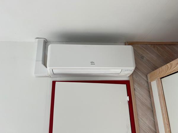 Maison Traditionnelle 130 m2 6 Chambres Terrain  772 m2