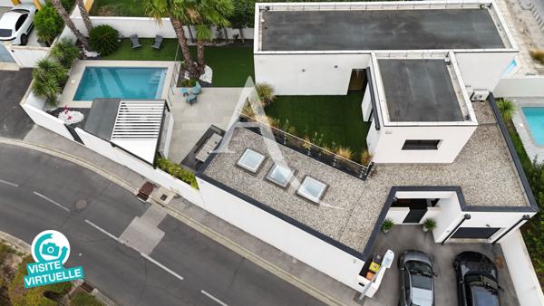 LATTES - VILLA CONTEMPORAINE - 2016 - 175 m² - 5 CHAMBRES - PISCINE TRADITIONNELLE - GARAGE - LOCAL À VÉLOS