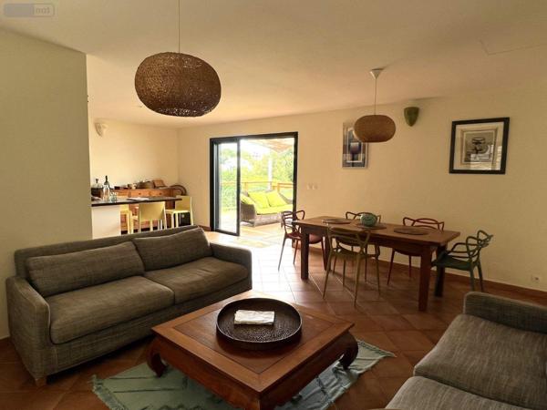 Maison rurale à vendre à La-Montagne à la Réunion (97417), ref : 97404/5