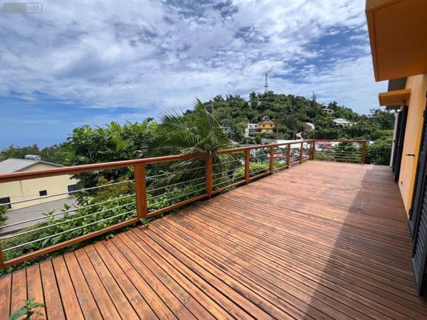 Maison rurale à vendre à La-Montagne à la Réunion (97417), ref : 97404/5