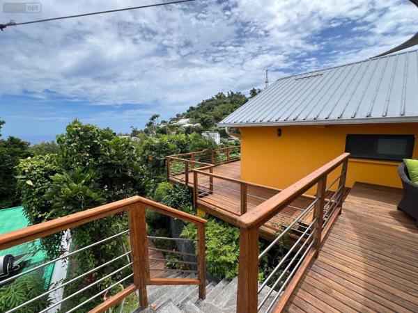 Maison rurale à vendre à La-Montagne à la Réunion (97417), ref : 97404/5