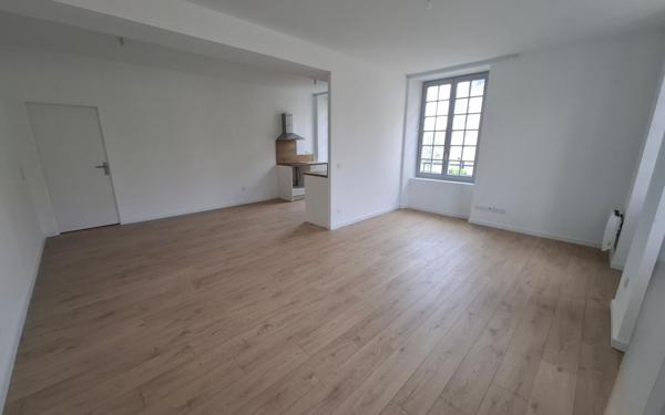 Appartement à louer    4 pièces • 111,54 m2 Compiègne