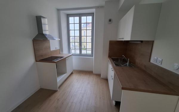 Appartement à louer    4 pièces • 111,54 m2 Compiègne