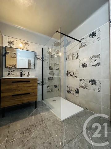 Appartement F4 à vendre  4 pièces - 78,76 m 2   PERPIGNAN  - 66