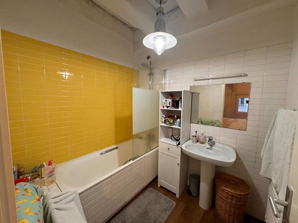 Appartement 2 pièces – 70 m² environ à Vannes (ref : 31110)