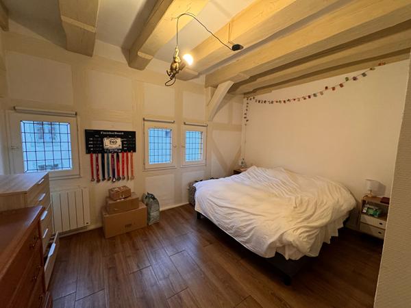 Appartement 2 pièces – 70 m² environ à Vannes (ref : 31110)