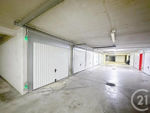 Parking à vendre  26 m 2   MONTPELLIER  - 34