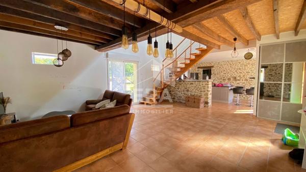 Maison La Baconniere 6 pièce(s) 189.91 m2