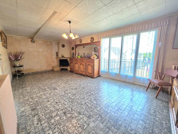 Maison Montlouis-sur-Loire 6+ pièces 163 m²