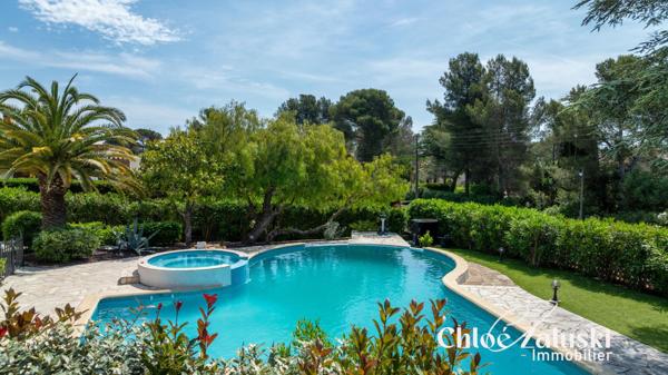 Appartement T3 en toit terrasse avec piscine