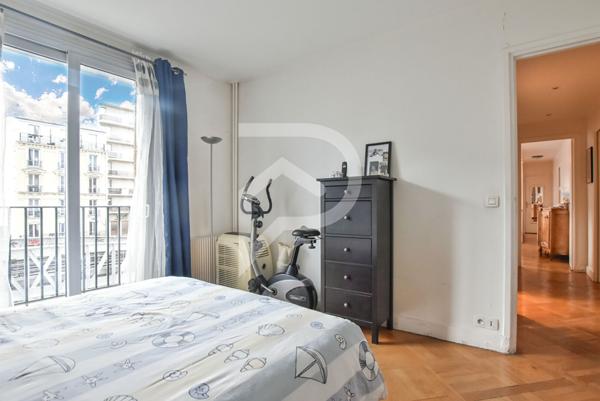 Appartement Paris 3 pièce(s) 78.48 m2