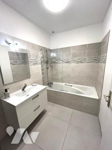 MAISON 4 CHAMBRES + GARAGE + DEPENDANCE