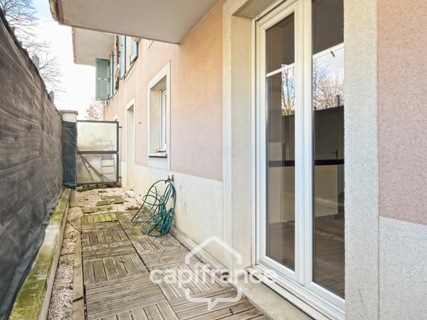 Appartement 2 pièces avec jardin-terrasse et parking