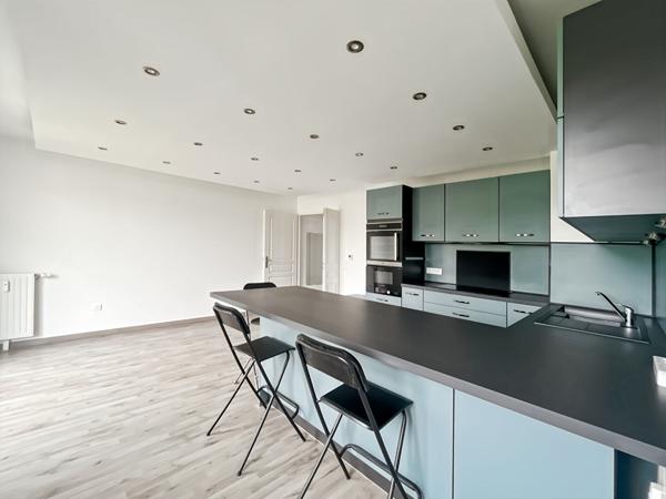 Appartement Vaureal 4 pièce(s) 72 m2